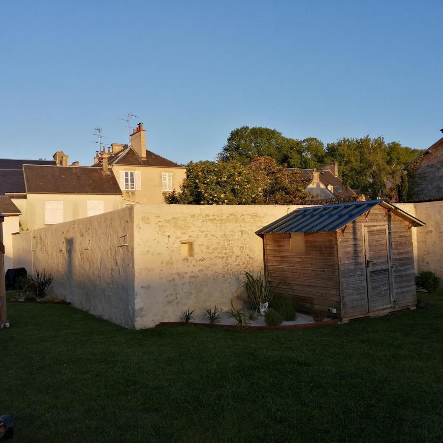 Ferienwohnung La Cour Royale Bayeux Exterior foto