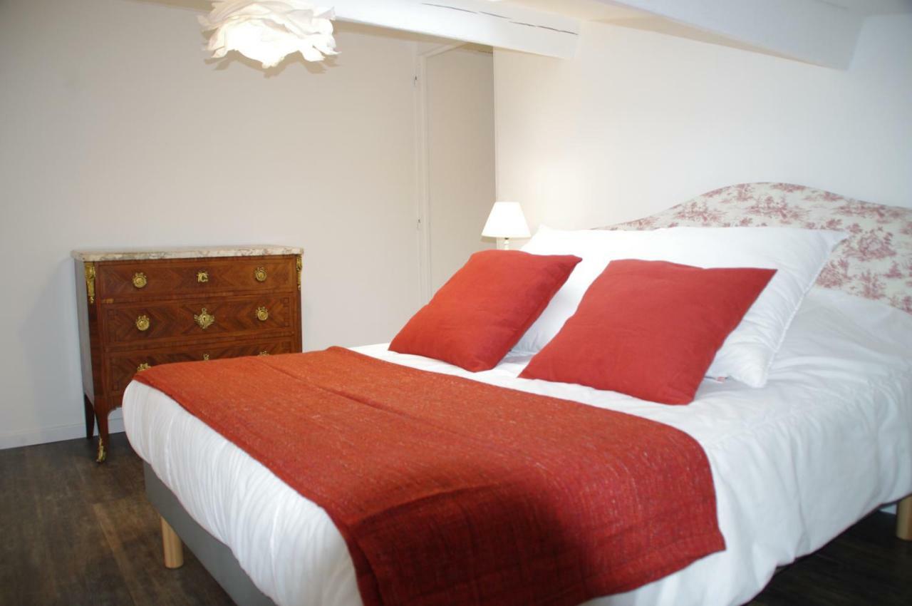 Ferienwohnung La Cour Royale Bayeux Exterior foto