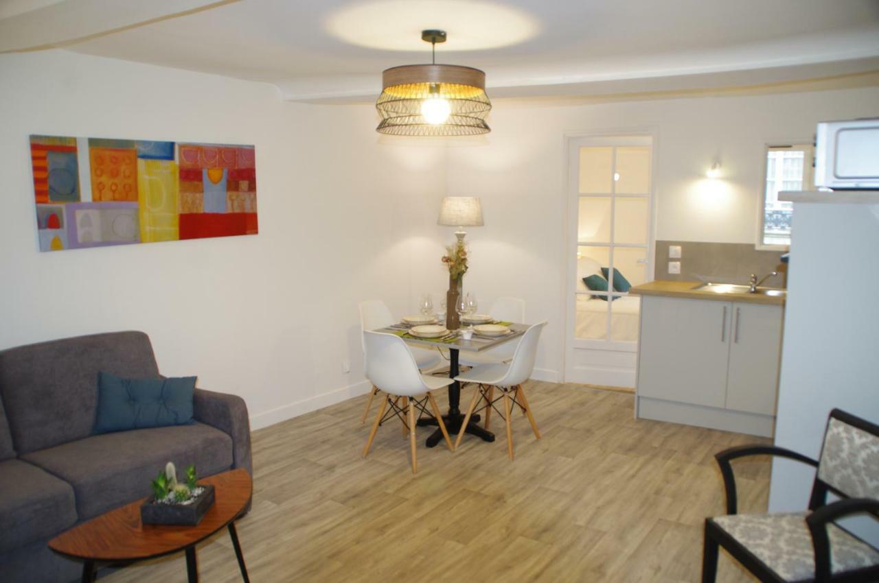 Ferienwohnung La Cour Royale Bayeux Exterior foto