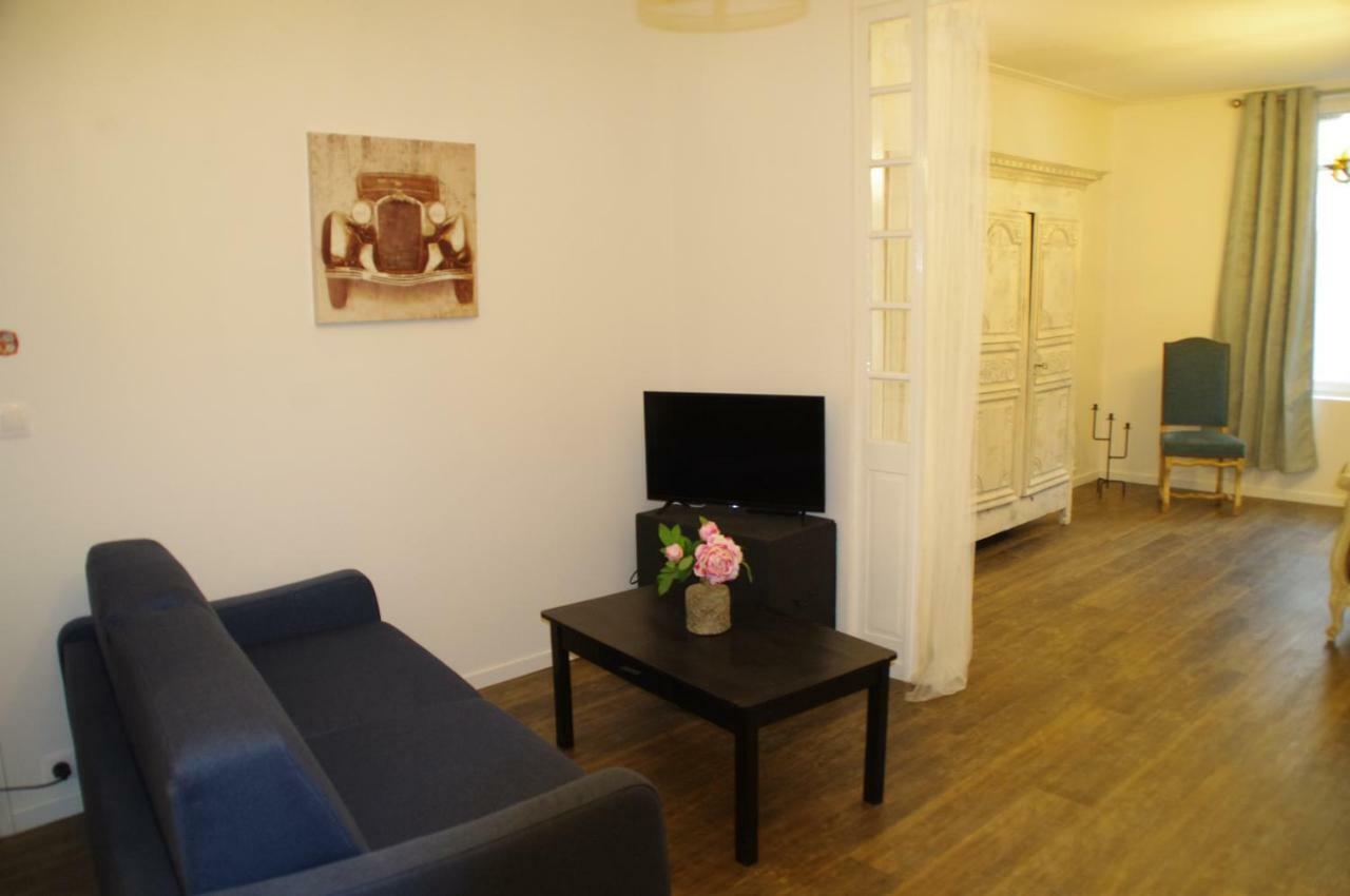Ferienwohnung La Cour Royale Bayeux Exterior foto
