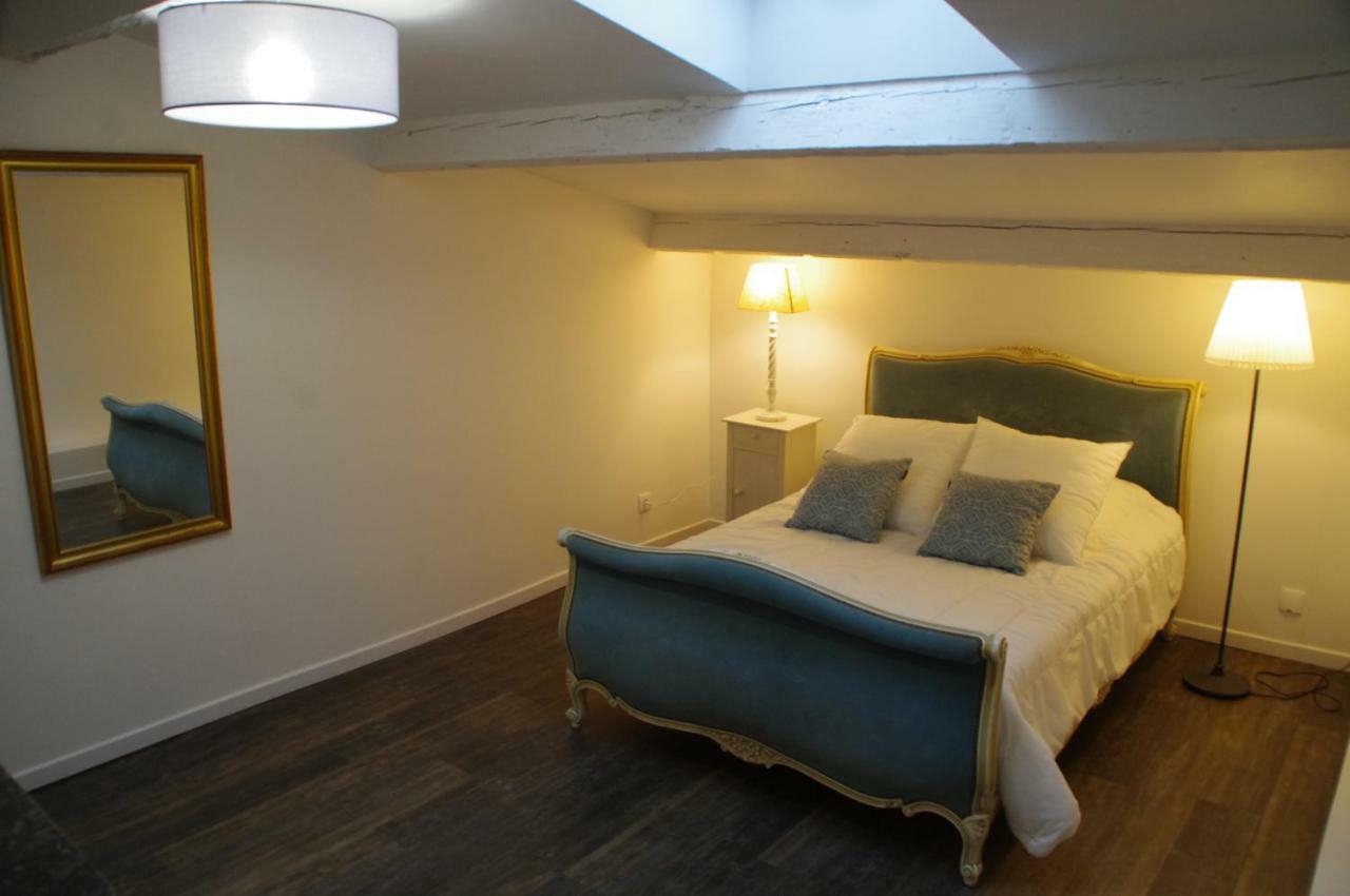 Ferienwohnung La Cour Royale Bayeux Exterior foto